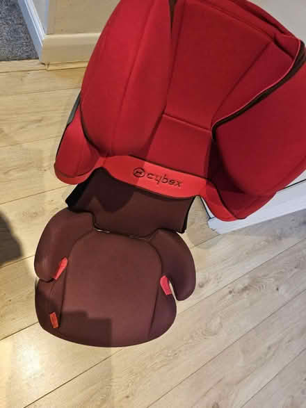 Photo of free Cybex Children's Car seat (West Molesey KT8) #1