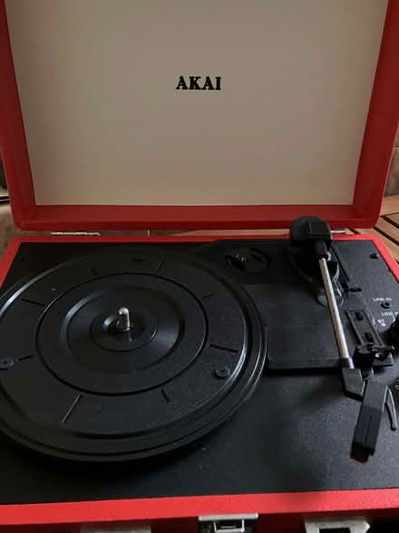 Photo of free Portable Retro Record Player (Selhurst SE25) #2