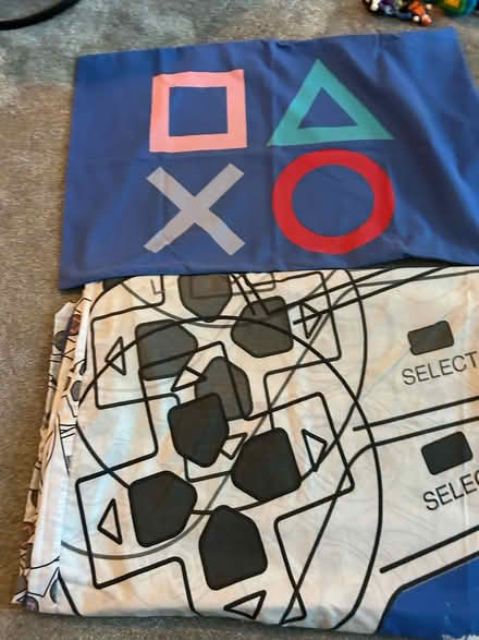 Photo of free single kids bedding x3 (M22) #1