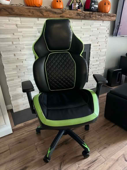 Photo of free Gamer Chairs (Castro Valley) #2