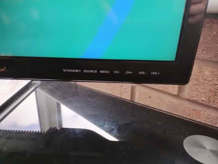 Photo of free Blaupunkt 40" TV. (Bagslate Moor OL11) #2