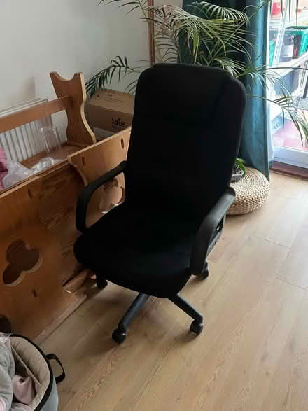 Photo of free Office Chair (Luton, LU3) #1