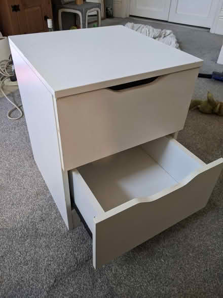 Photo of free Small chest of drawers (Bushey, WD23) #1