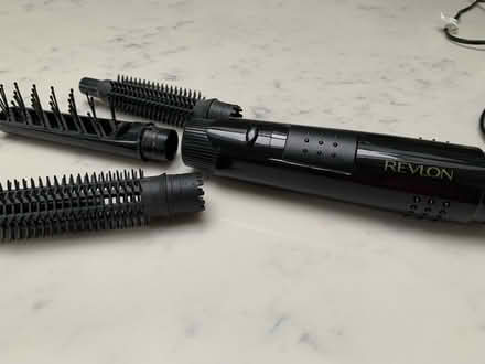 Photo of free Revlon haidryer (Tadworth KT20) #1