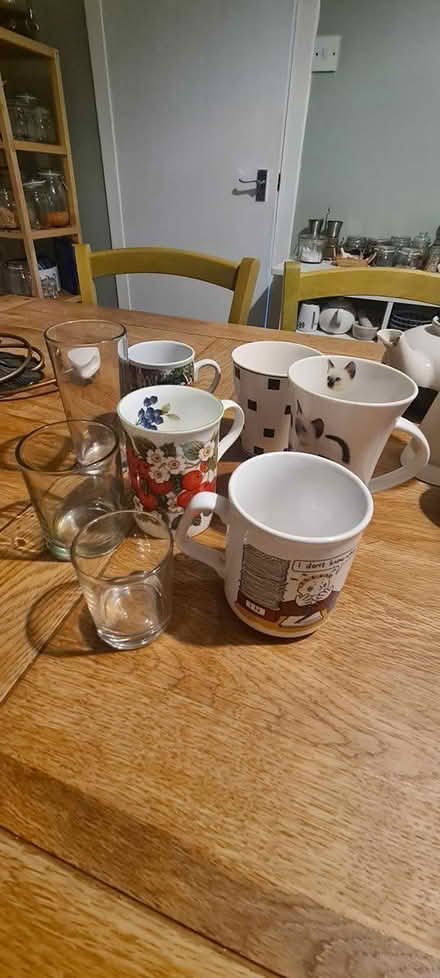 Photo of free Cups and glasses (Cardonald) #1