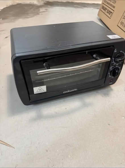 Photo of free Table top oven (CV5) #2