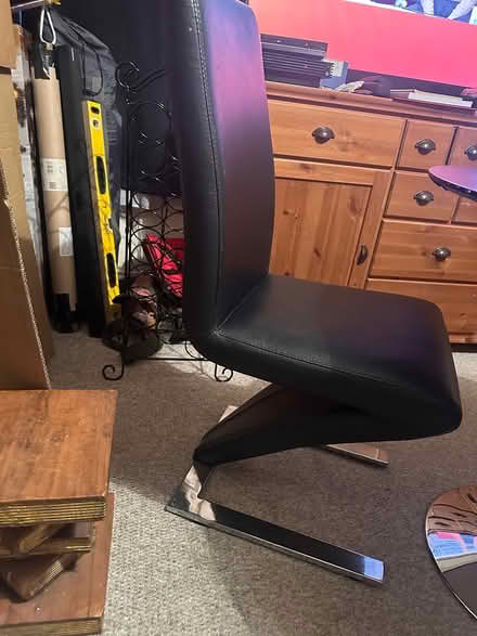 Photo of free Table and chairs (Hitchin SG5) #4