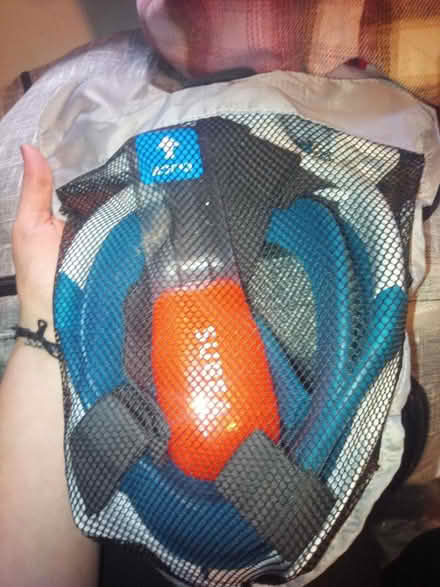 Photo of free Subea easybreath mask (Canford Heath, BH17 8) #2