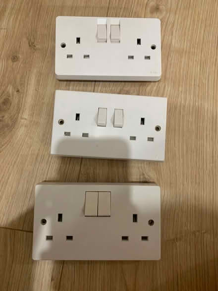 Photo of free 3 x plug sockets (EX8 1lj) #1