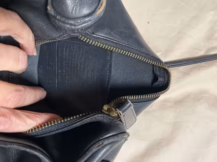 Photo of free Vintage Coach Black Leather Purse (Downers Grove - north) #4