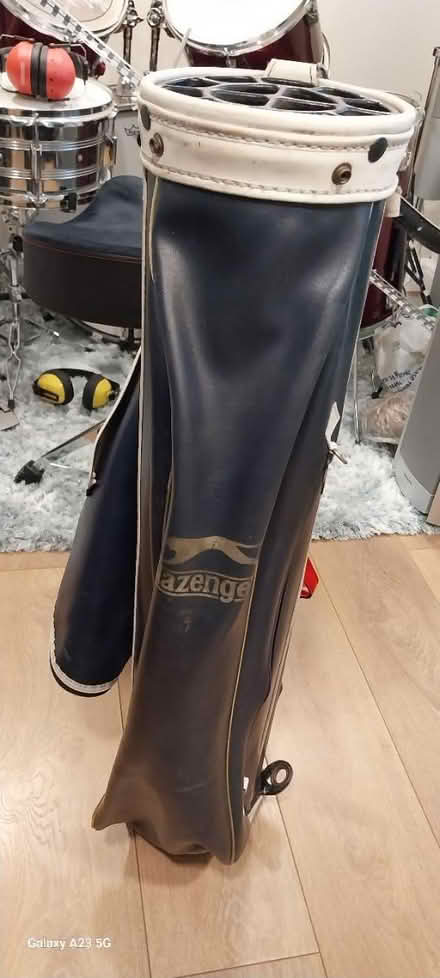 Photo of free Slazenger Golf Bag (Hemel Hempstead HP2) #1