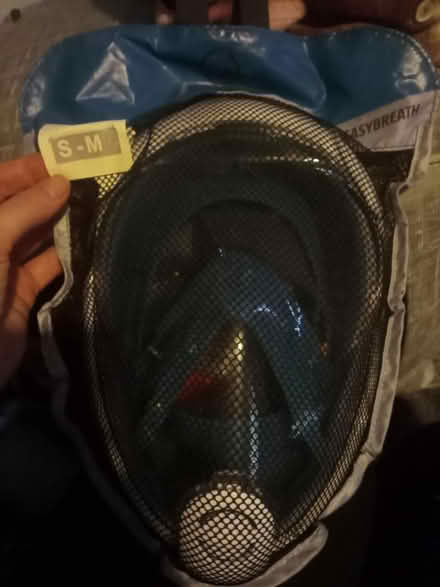 Photo of free Subea easybreath mask (Canford Heath, BH17 8) #1