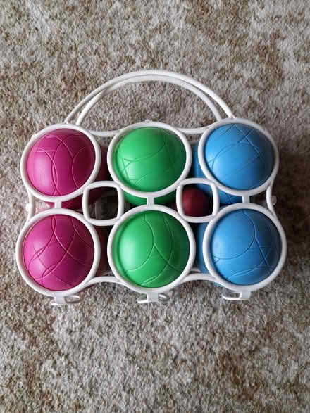 Photo of free Set of plastic boules (Northcourt OX14) #1