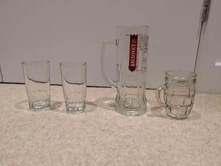 Photo of free A few glasses (Hayes BR2) #1