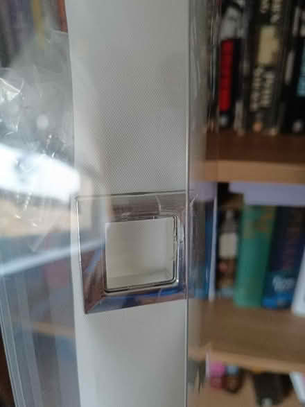 Photo of free White window blind (Hillhouse ML3) #2