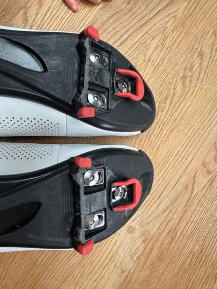 Photo of free Fizik road cycling shoes (TW9, Richmond) #4