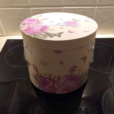 Photo of free Round Storage box (Freehold LA1) #1