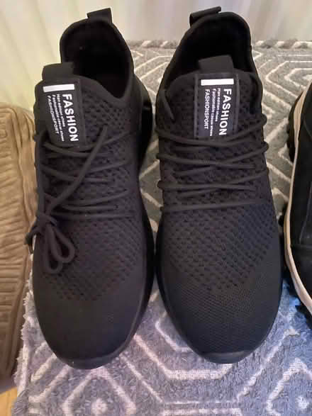 Photo of free Trainers/boots (BD18) #2