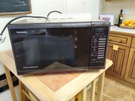 Photo of free Microwave (Glanadda LL57) #1