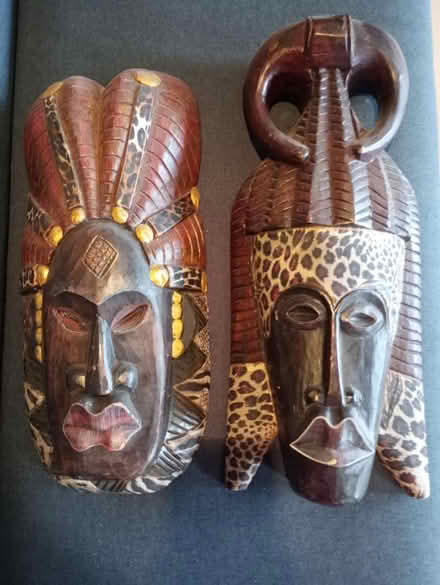 Photo of free African art/ornaments (Golcar/Slaithwaite - HD7) #2