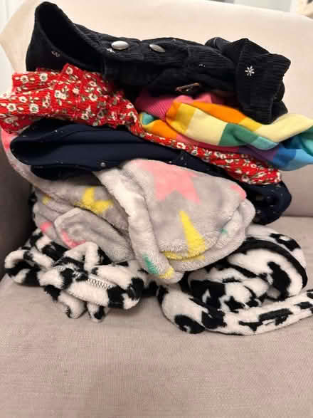 Photo of free Age 5 clothes (Central Horsham) #1