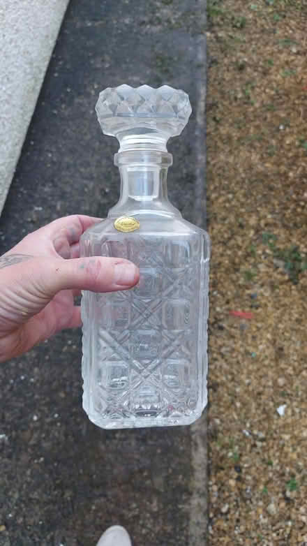 Photo of free Glass decanter (Knucklas) #1