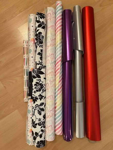 Photo of free Selection of wrapping paper (Barkham RG41) #1
