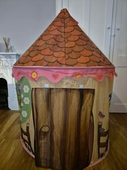 Photo of free Kids tent (Streatham SW16) #1