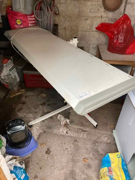 Photo of free Tanning light (Newport) #3