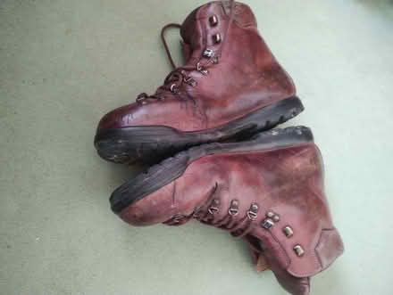 Photo of free Mountaineering Boots Size 44 (Hoole CH2) #2