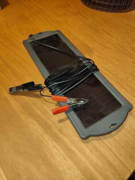 Photo of free Maplin solar battery charger (Basildon) #1