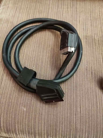 Photo of free 2 cables (Churchend RG30) #2