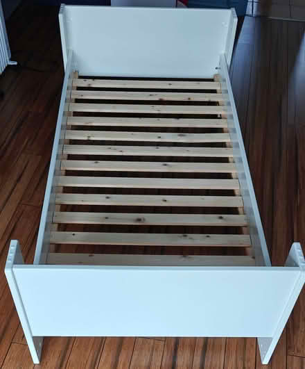 Photo of free 2 x Steen single beds (can take 1 or both) assembled (Epping CM16) #1