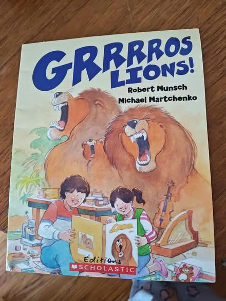 Photo of free Kids' French Book (Kitchener (Lancaster/Union)) #1