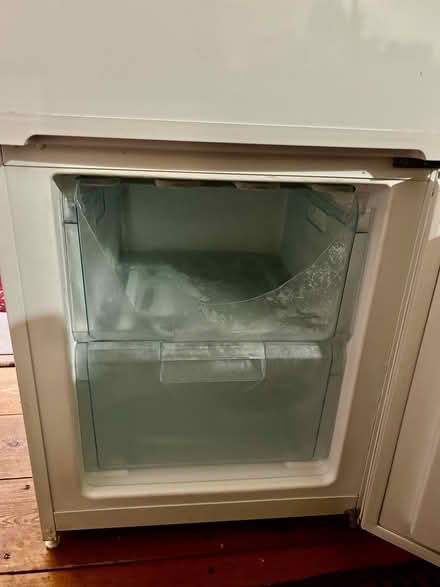 Photo of free Bosch fridge freezer (SN10 4RF) #2