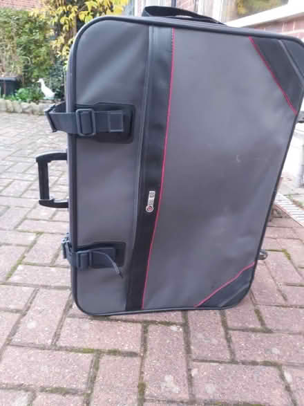 Photo of free Travell suit case (HA3) #3