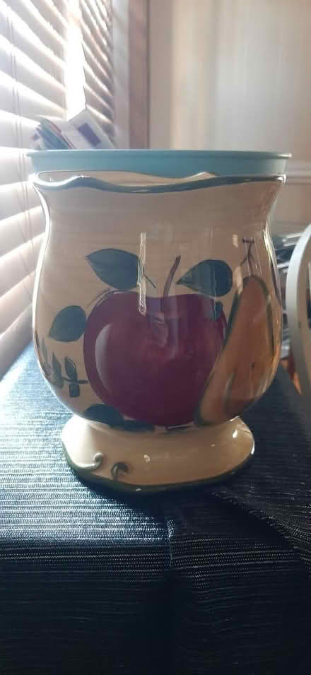 Photo of free Jar Without Lid (Harrisonburg) #1