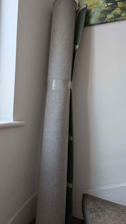 Photo of free The long table / Carpet (Mill Hill, The Hale HA8) #4