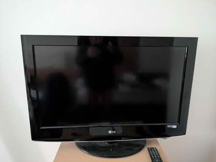 Photo of free LG Television 32 inch (Nottingham NG8) #1