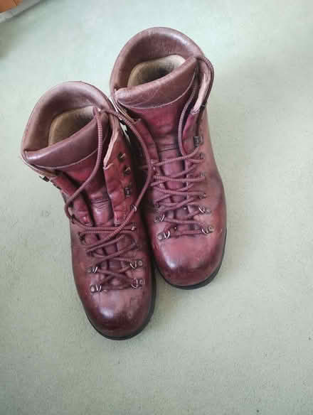 Photo of free Mountaineering Boots Size 44 (Hoole CH2) #4