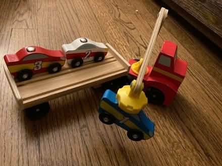 Photo of free Magnetic tow truck and cars (Loh Park in Tarrytown) #1