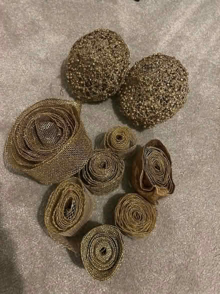 Photo of free Various Christmas Decorations - Gold (Kendal LA9) #2