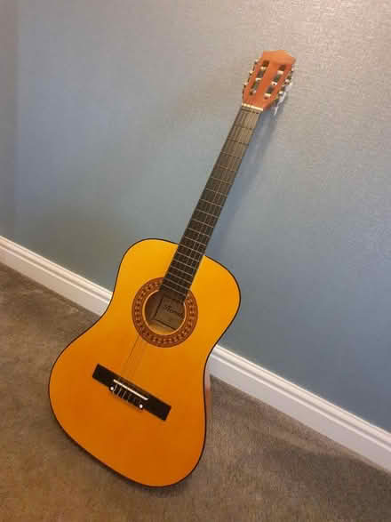 Photo of free 3/4 guitar - needs repair (Ebley) #1