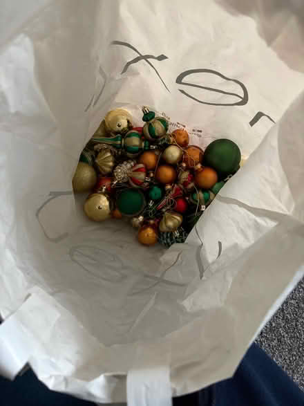 Photo of free Christmas decorations (Katherines CM19) #1