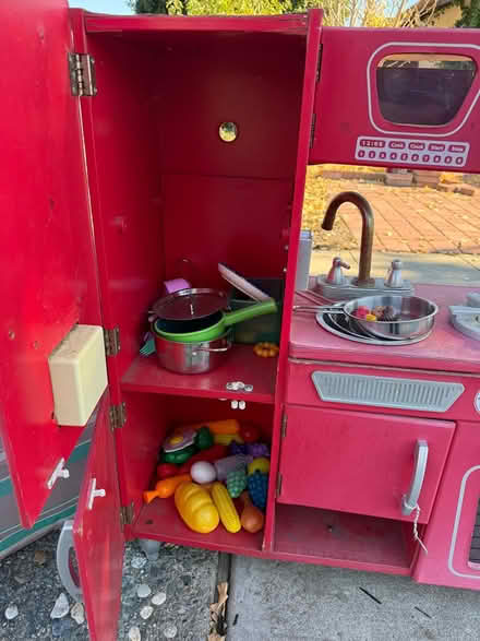 Photo of free Child’s play kitchen (Remington Ave in Sunnyvale) #2