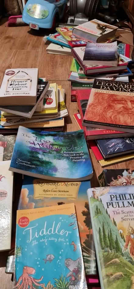 Photo of free Boxes of books (LL11) #4