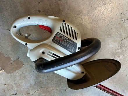 Photo of free Hedge trimmer, electric corded (SV: El Camino and Hollenbeck) #4