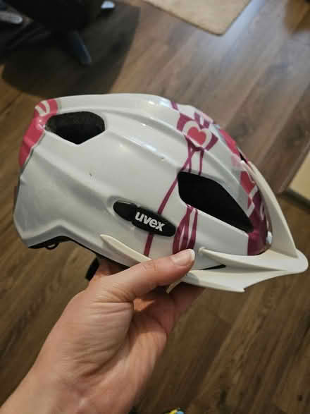 Photo of free Kids helmet (Burnage M19) #1