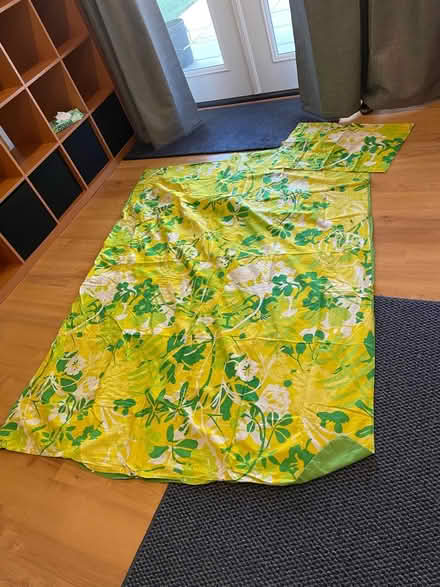 Photo of free Duvet comforter cover and Sham (Gtown + Clopper & Richter Farm) #1