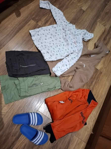 Photo of free Bag of clothes 9-11 boys (BS30) #1